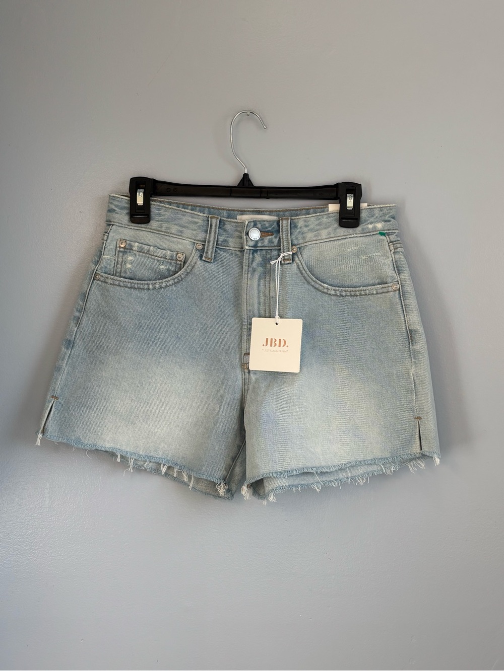 JBD Just Black Denim High Rise Cut Off Denim Shorts Light Wash Size M NWT